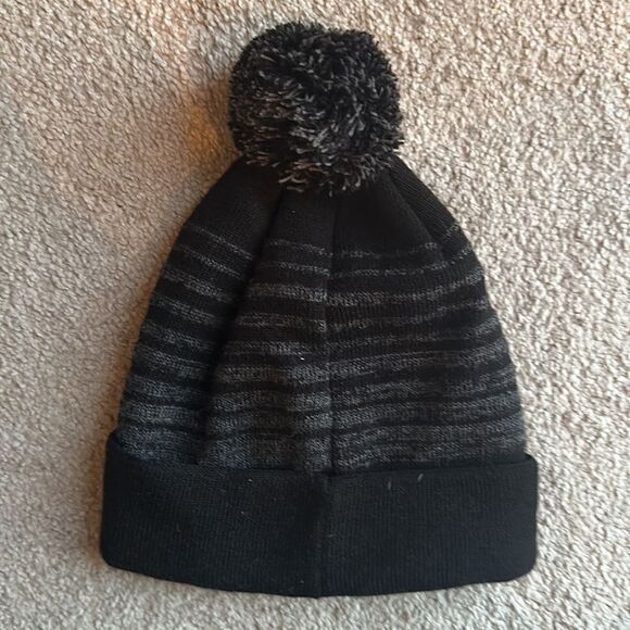 Calvin Knights from Calvin University Beanie! - Picture 4 of 4